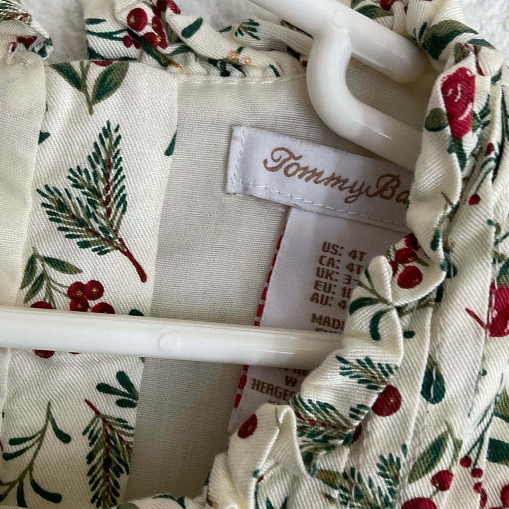 Floral Kids Top with Red Bows Tommy Bahamas holiday size‎ 4t - Picture 2 of 7